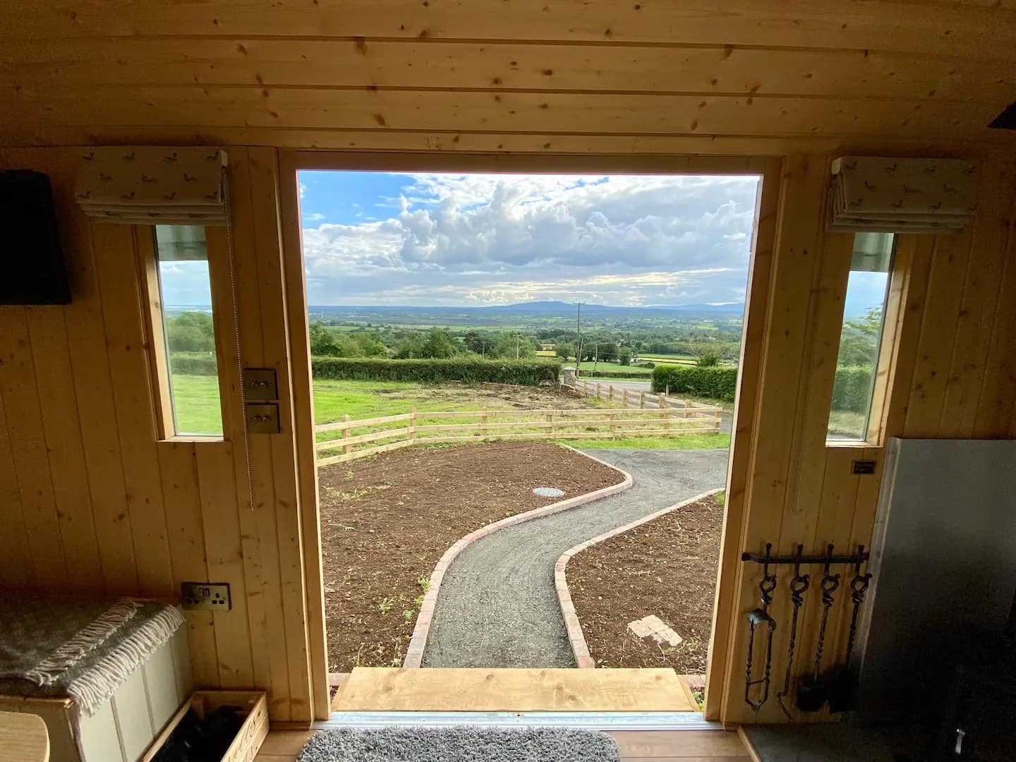 Salamander Stoves The Hobbit Small Wood Burning Stove Installed Into A Shepherds Hut The Stone Wall Hideaway 8